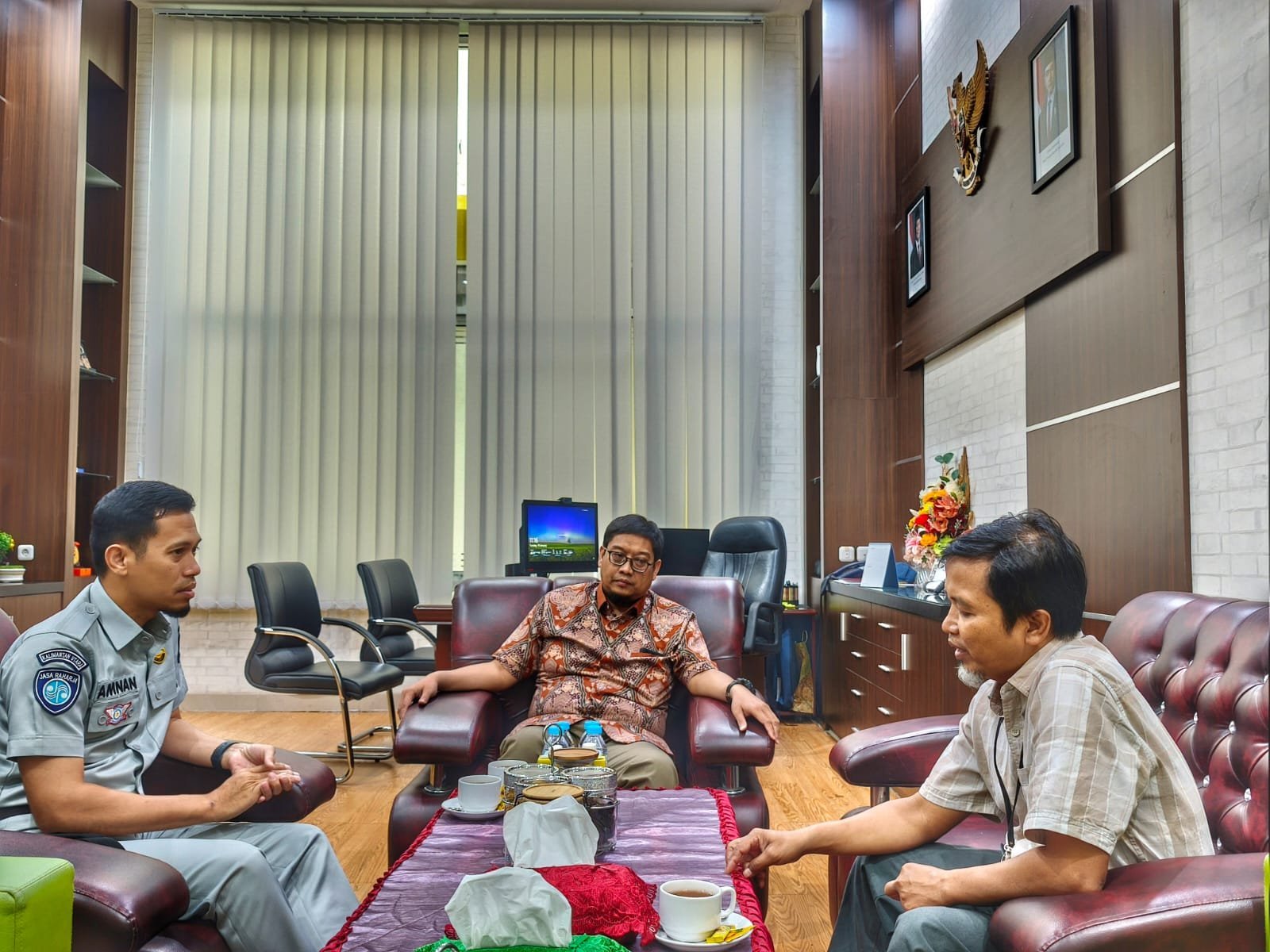 Silaturahmi dan Koordinasi: Kepala PT Jasa Raharja Cabang Tarakan Bertandang ke KPKNL Tarakan.