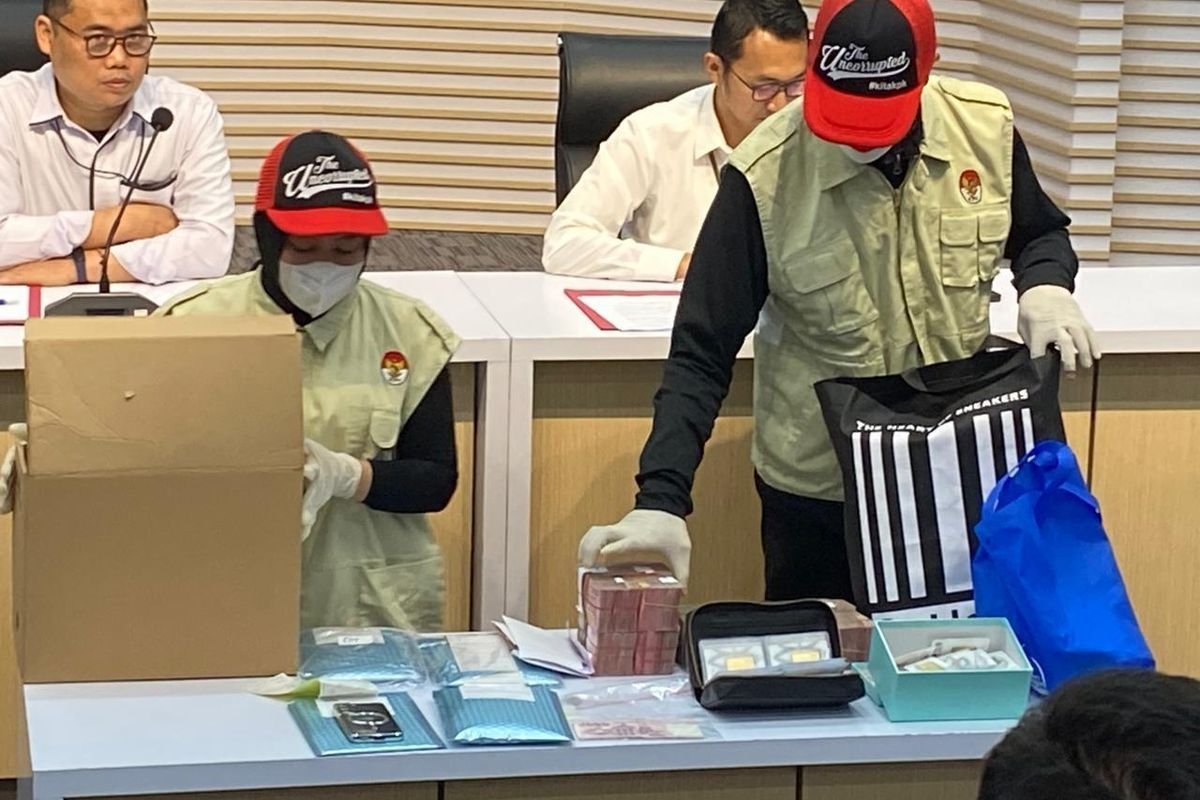 KPK Bongkar Modus “All In” OTT Pejabat Pajak, Rp23 Miliar untuk Pangkas Pajak 80%