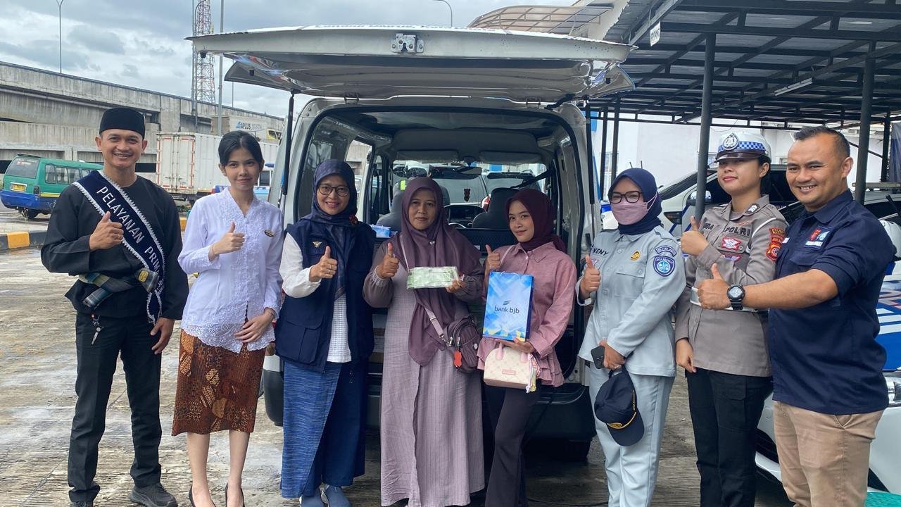 Tim Pembina Samsat Rancaekek Kembali Gelar Operasi Gabungan untuk Optimalkan Kepatuhan Pajak Kendaraan Bermotor di Cileunyi Kabupaten Bandung